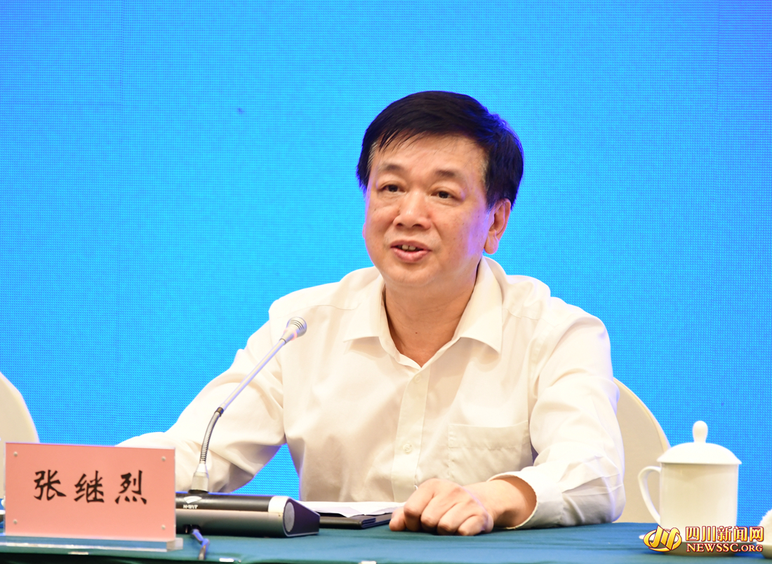 尊龙人生就是博ag电气集团副总经理、党组成员张继烈_副本.jpg